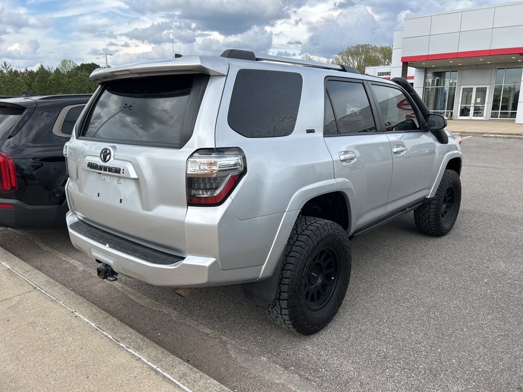 2022 Toyota 4Runner SR5
