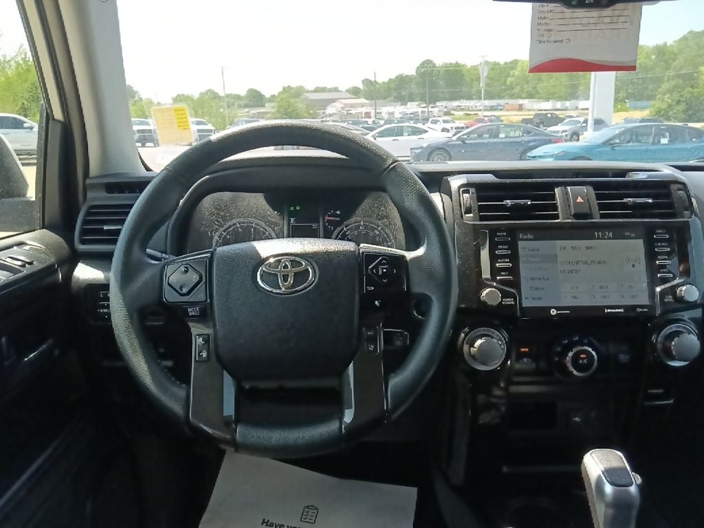 2024 Toyota 4Runner TRD Off-Road