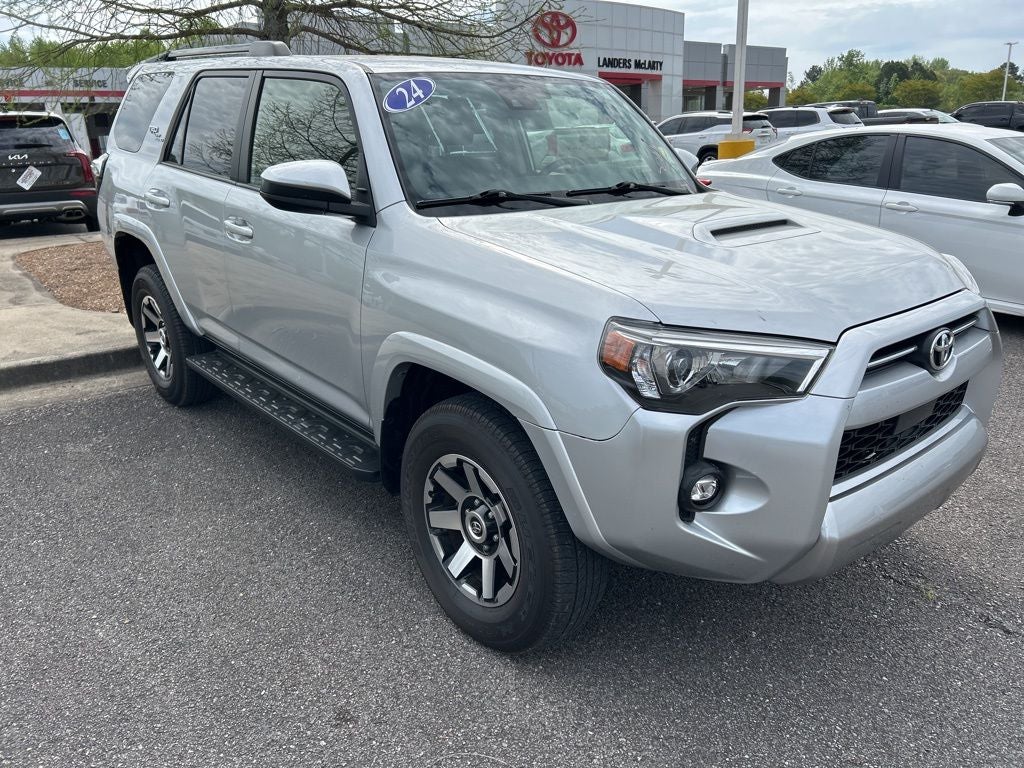 2024 Toyota 4Runner TRD Off-Road