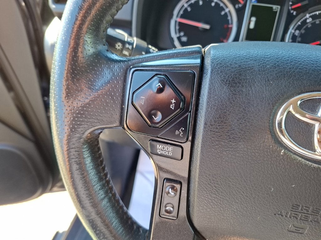 2022 Toyota 4Runner TRD Off-Road