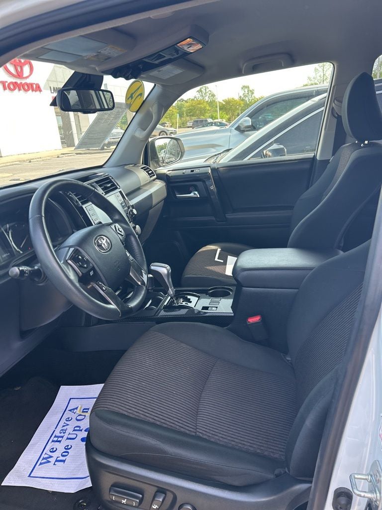 2024 Toyota 4Runner TRD Off-Road