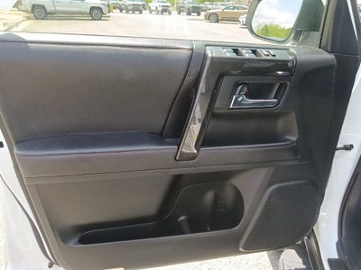 2024 Toyota 4Runner TRD Off-Road