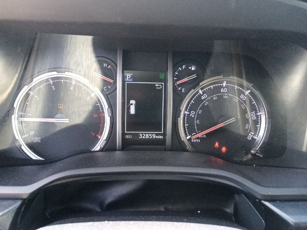 2024 Toyota 4Runner TRD Off-Road