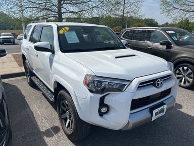 2024 Toyota 4Runner TRD Off-Road