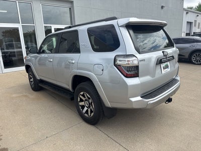 2024 Toyota 4Runner TRD Off-Road