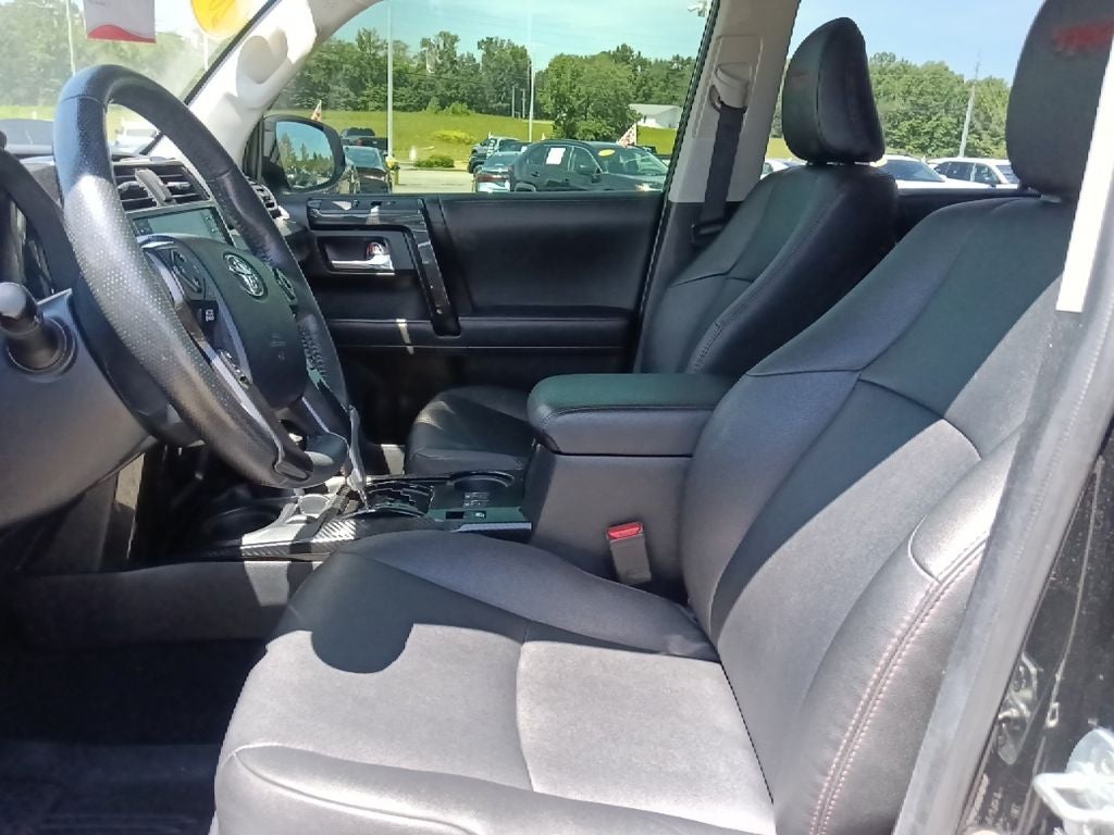 2023 Toyota 4Runner TRD Off-Road Premium
