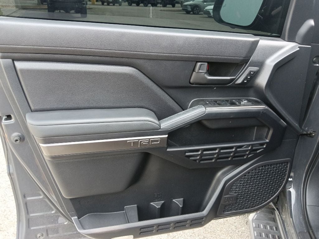 2025 Toyota 4Runner i-FORCE MAX Hybrid TRD Off Road Premium