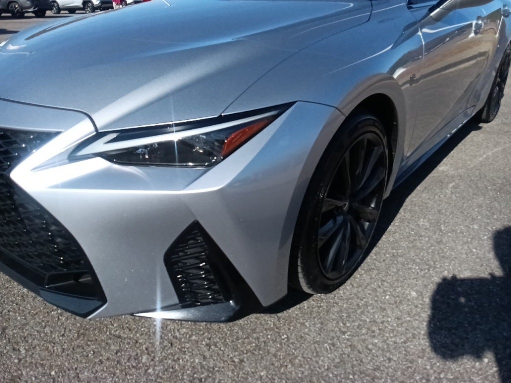 2024 Lexus IS 350 F SPORT Design