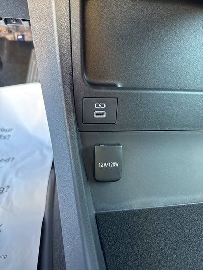 2025 Toyota bZ4X XLE