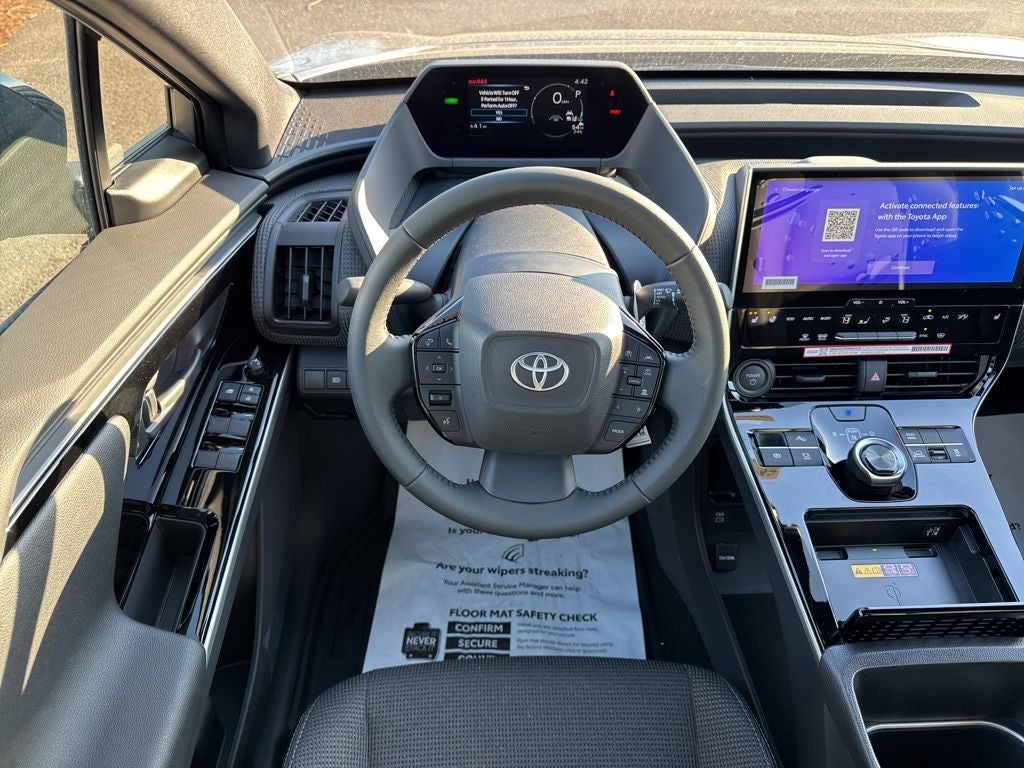 2025 Toyota bZ4X XLE