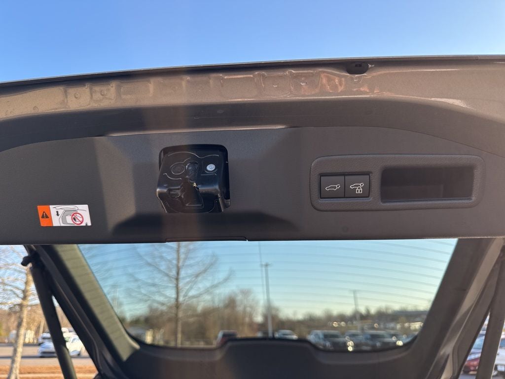 2025 Toyota bZ4X XLE