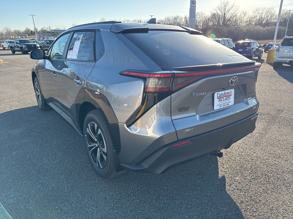 2025 Toyota bZ4X XLE