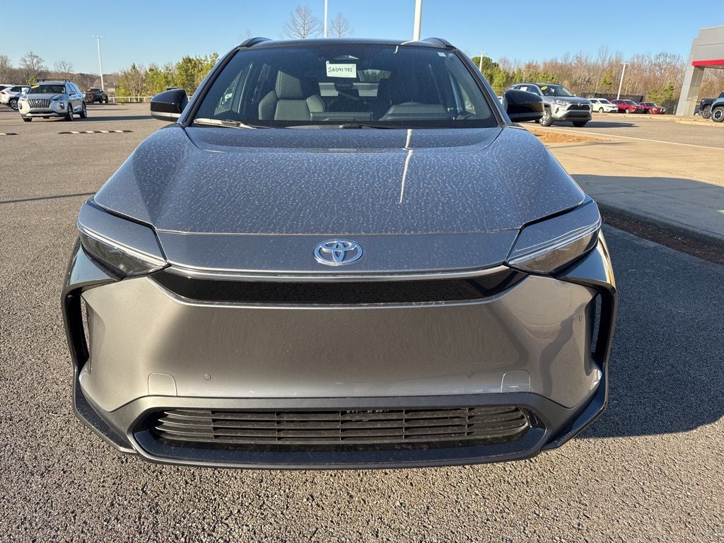 2025 Toyota bZ4X XLE