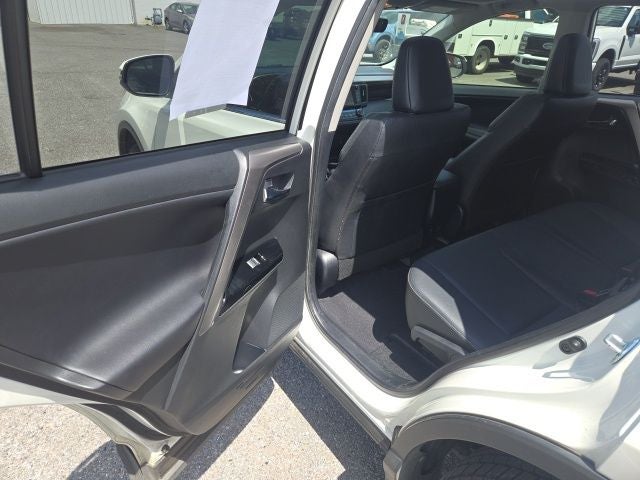 2017 Toyota RAV4 Base