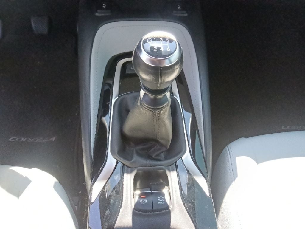 2022 Toyota Corolla Hatchback XSE