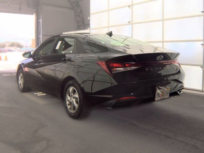 2023 Hyundai Elantra SE