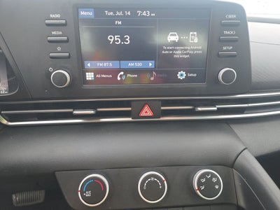 2023 Hyundai Elantra SE