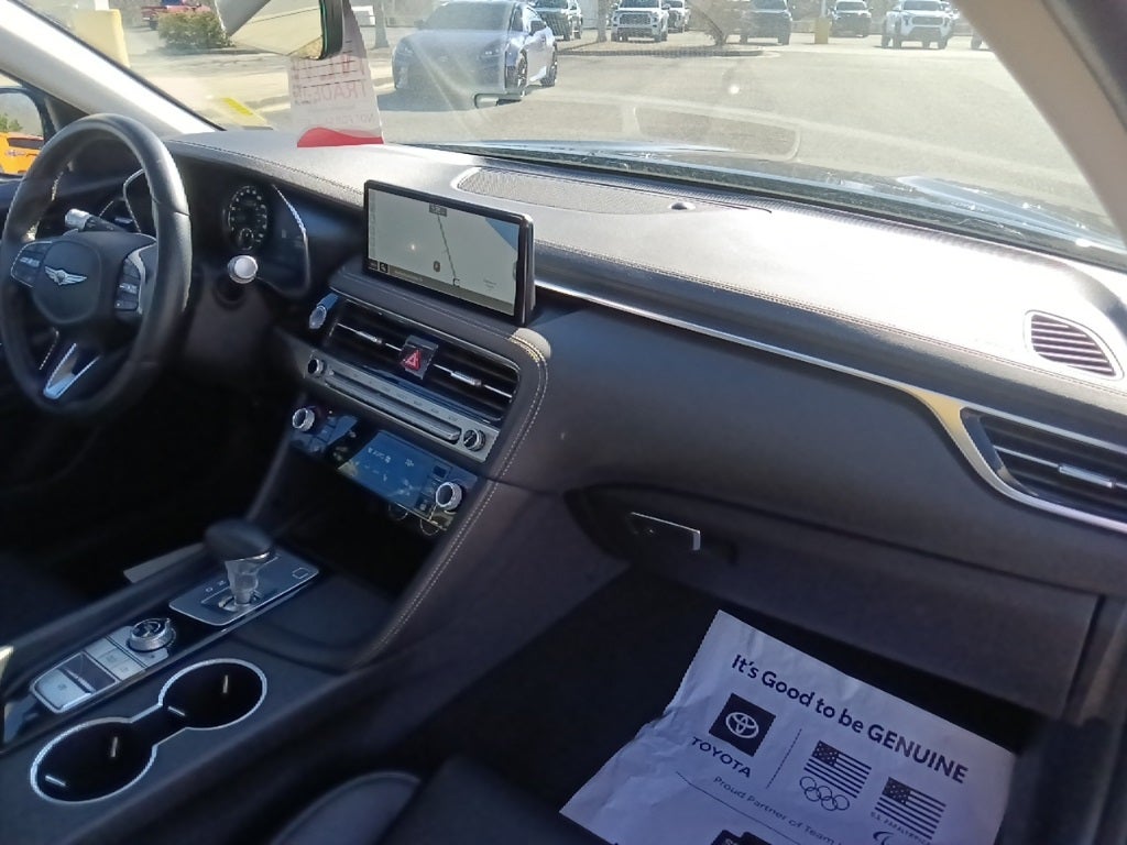 2025 Genesis G70 2.5T