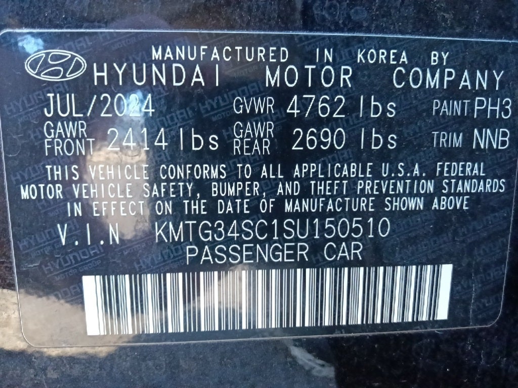 2025 Genesis G70 2.5T