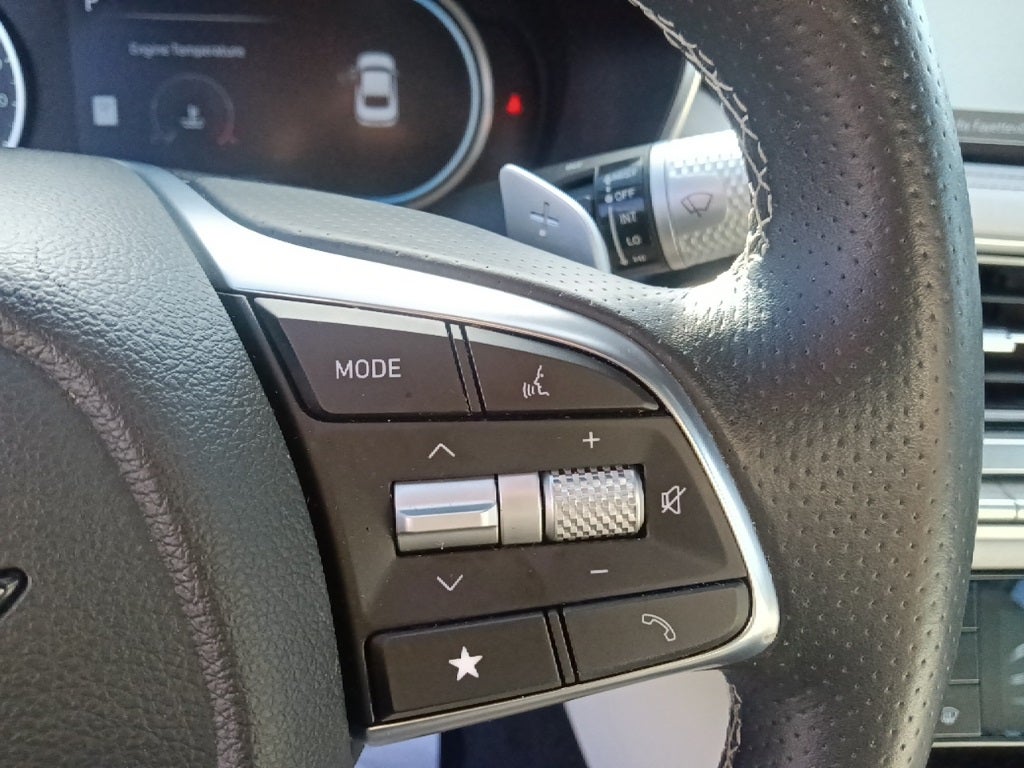 2024 Genesis G70 2.5T