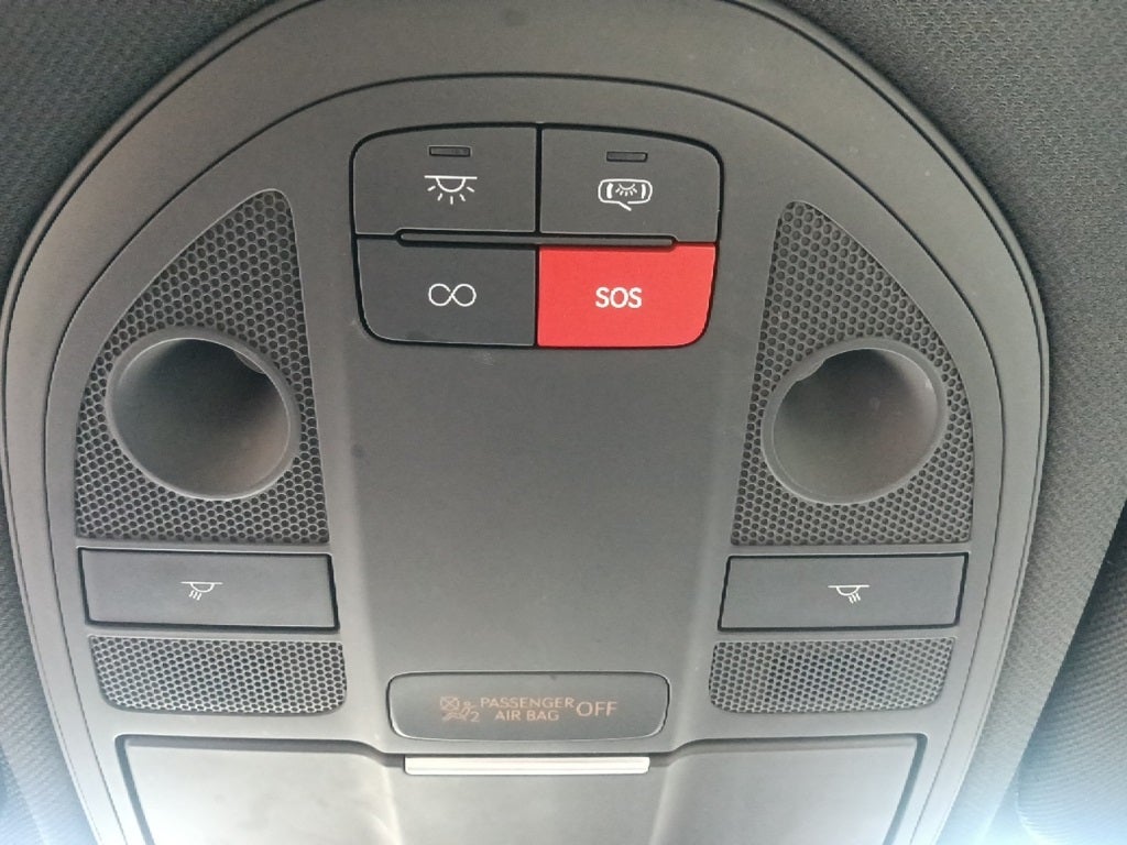 2024 Genesis G70 2.5T