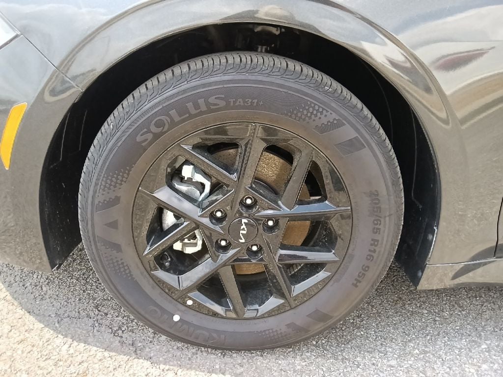 2026 Kia K5 LXS