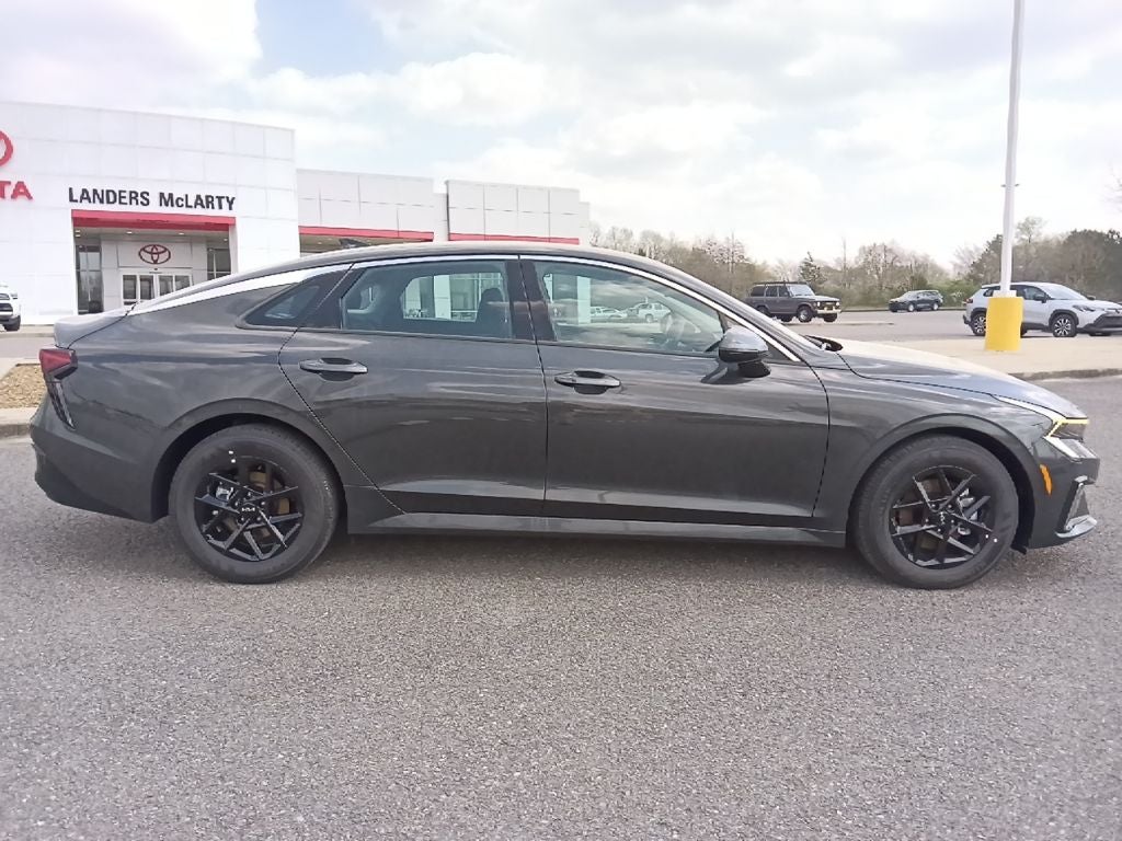 2026 Kia K5 LXS