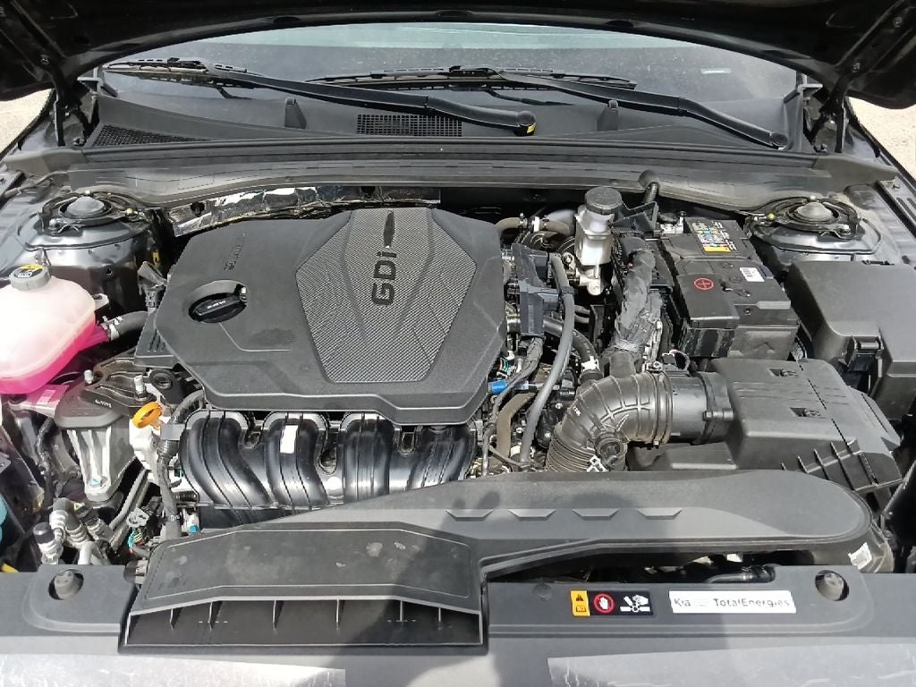 2025 Kia K5 GT-Line