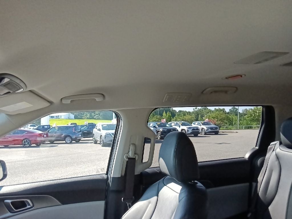 2022 Kia Carnival LXS