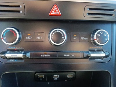 2022 Kia Carnival LXS
