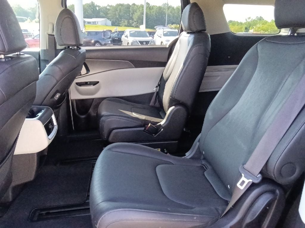 2022 Kia Carnival LXS