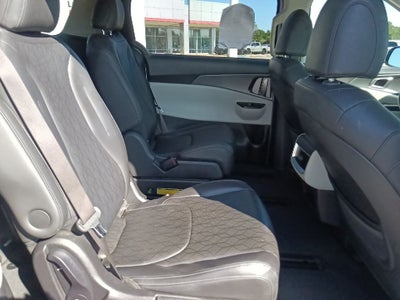 2022 Kia Carnival LXS