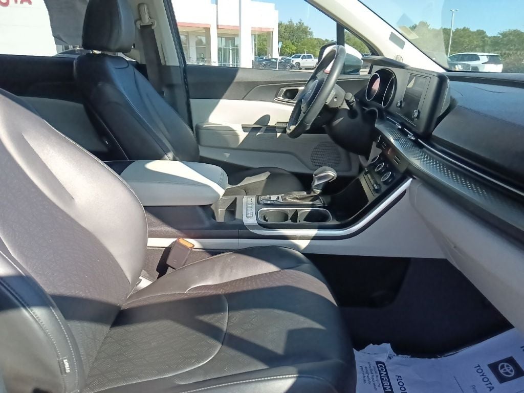 2022 Kia Carnival LXS