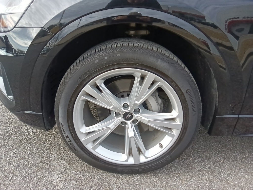 2023 Audi Q8 55 Premium quattro