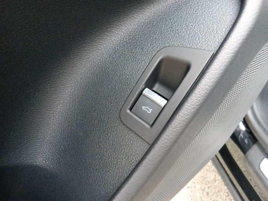 2023 Audi Q8 55 Premium quattro