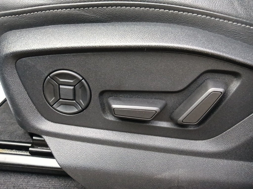 2023 Audi Q8 55 Premium quattro