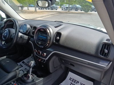 2019 MINI Cooper S Countryman Signature