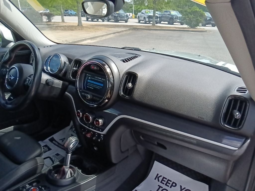 2019 MINI Cooper S Countryman Signature